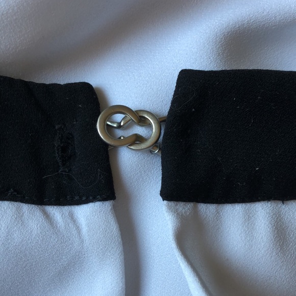 White flowy dress - Picture 10 of 10